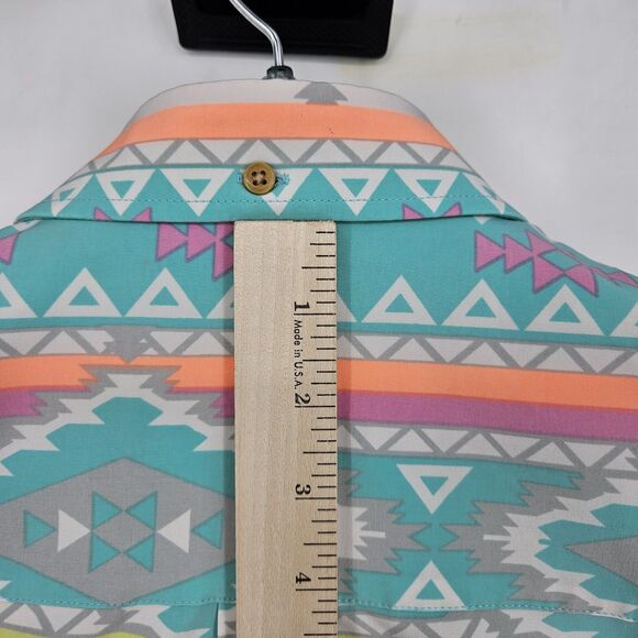 Chubbies Nutter‎ Shirt Mens Medium Performance Polo Colorful Aztec Weekend - Picture 4 of 9